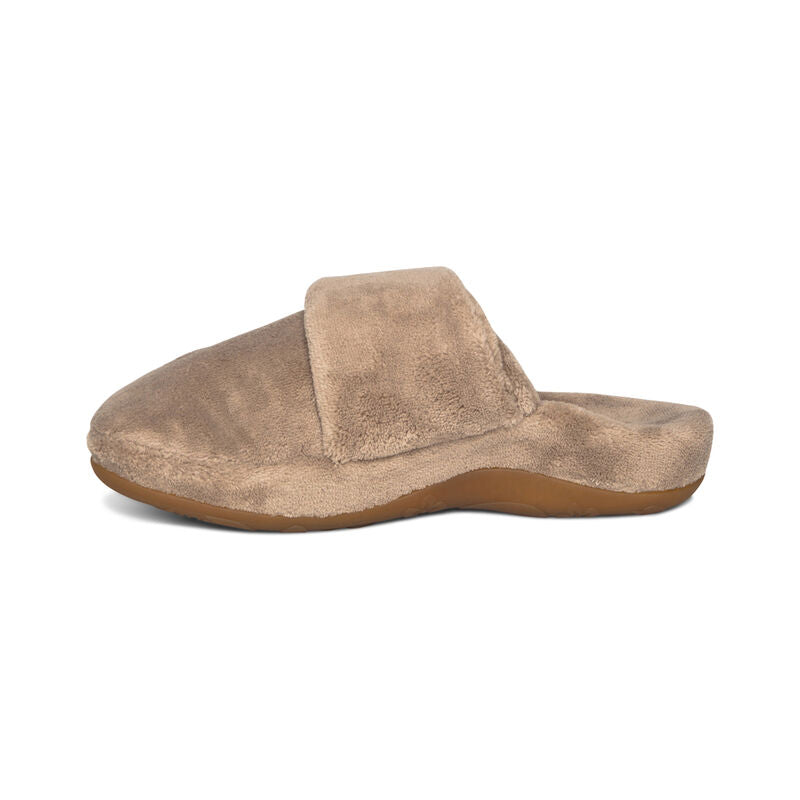 Aetrex FE202 Women's Slipper in Coffee