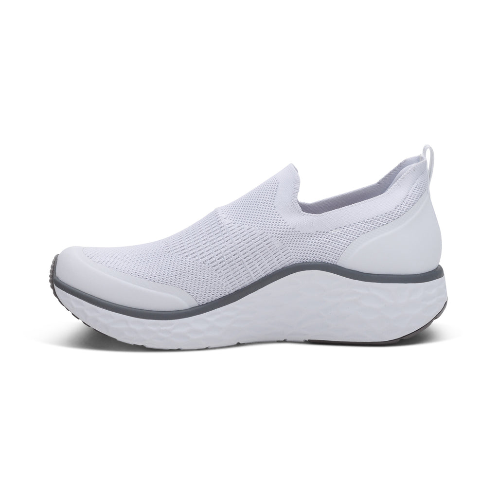 Aetrex Dash men's casual shoe in White