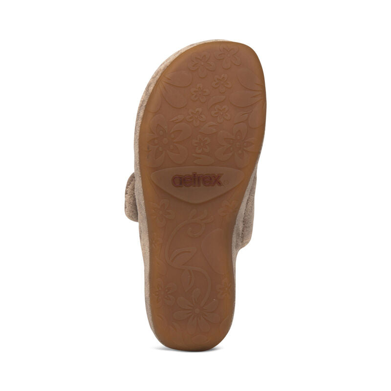 Aetrex FE202 Women's Slipper in Coffee